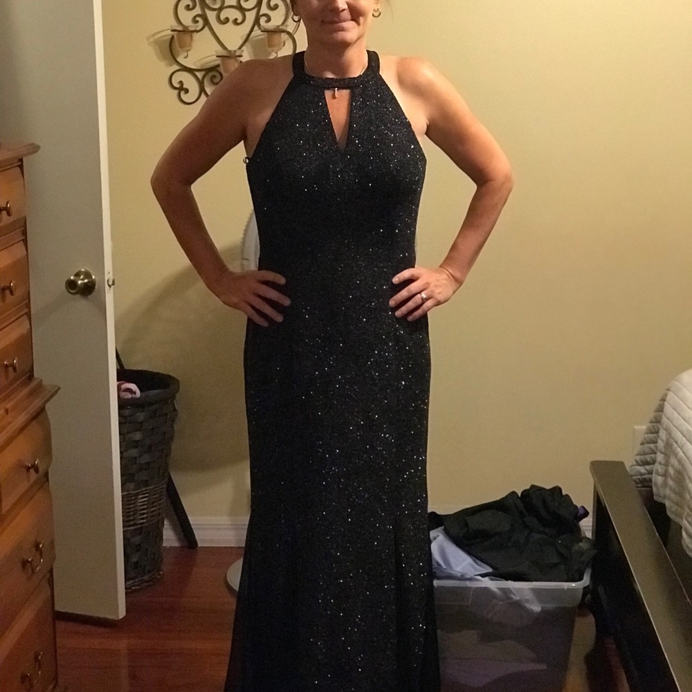 Black Prom Dress w Silver. Size 14. Floor length